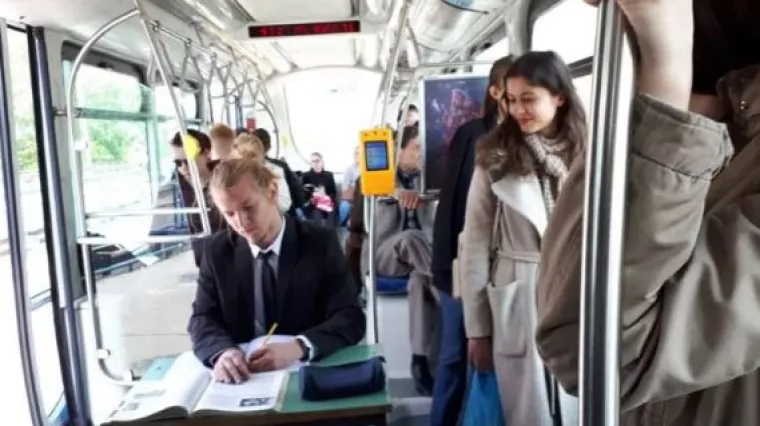 Dragi učenici i studenti, zeznuo vas kolega, vi&scaron;e ne možete reći da 'nemate vremena' za učenje