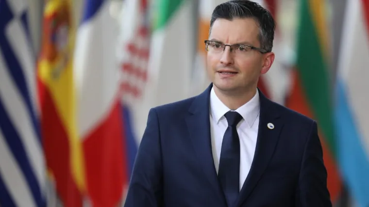 'Pada mu popularnost, ovo je sve dio kampanje'