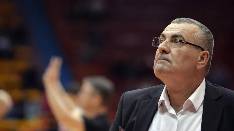 Navijači opet brutalno izvrijeđali Zvezda&scaron;e