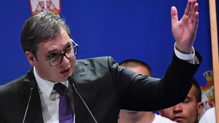 Poslao poruku oporbi, pa pričao kako želi EU, ali i dobre odnose s Kinom i Rusijom