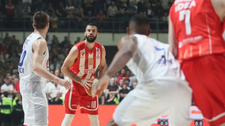 Crvena zvezda nakon nereda razbila Budućnost i vratila se u Euroligu