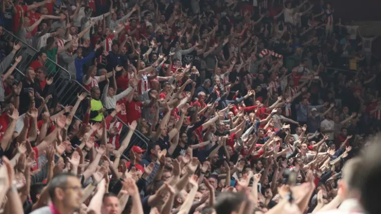 VIDEO Potpuni kaos u Beogradu: Zvezdini navijači napali ko&scaron;arka&scaron;e Budućnosti!