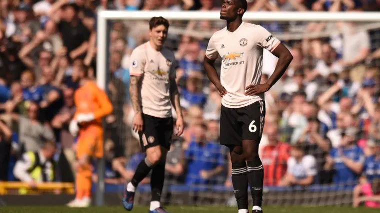 Nogometa&scaron;i Uniteda se posvađali u svlačionici, Pogba opleo po suigračima