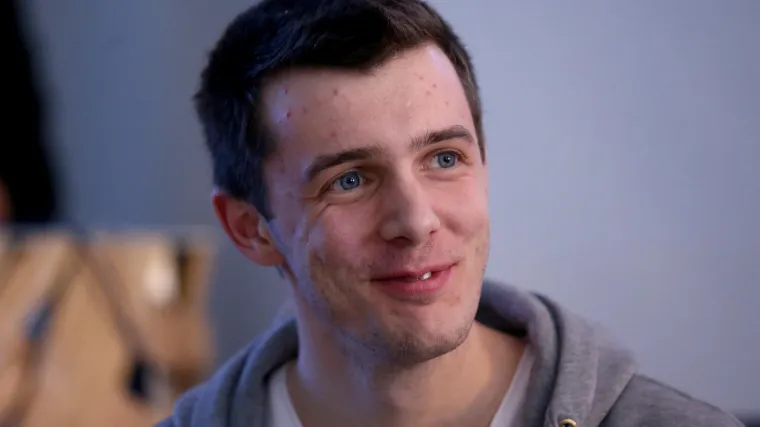 Dečko koji je prije 3 godine krenuo od nule s pametnom klupom, danas izvozi u 42 zemlje i rapidno razvija biznis