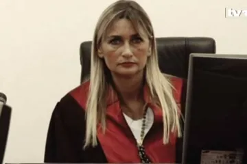 Optužena za zloporabu ovlasti, pranje novca, prijevare i prisvajanje imovine