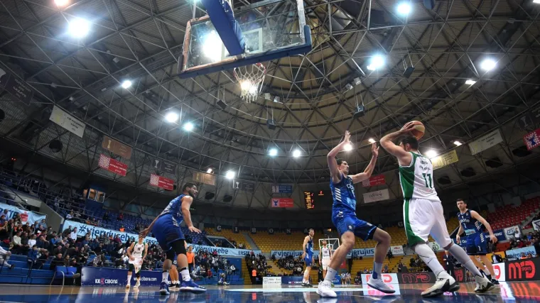 Cedevita novom 'stotkom' do polufinala doigravanja, Cibona im se pridružila pobjedom u Zaboku