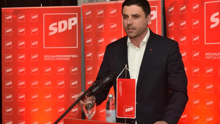 Bernardić poslao poruku Slavoncima: 'Radite na tome da potaknete ostanak mladih. Hrvatska je opusto&scaron;ena'