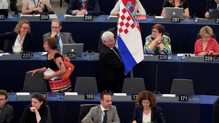 Borba traje već tjednima, a za jedno mjesto se vodi mrtva trka