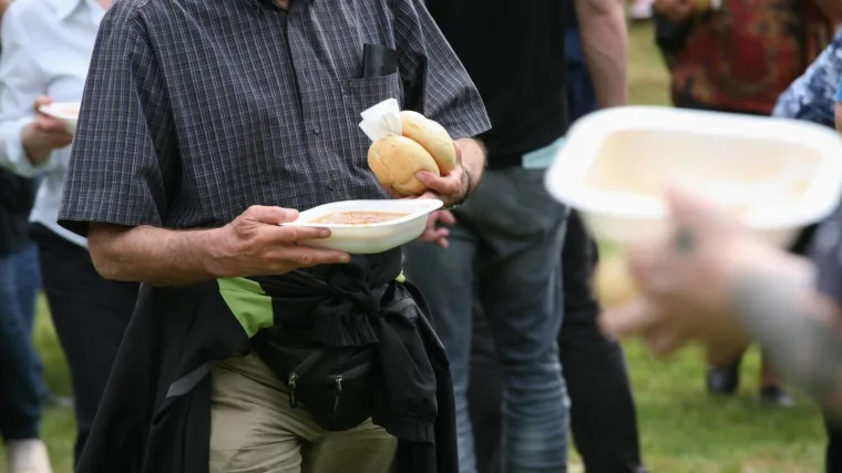 Petek poručio: 'Besplatan' Bandićev grah već ste platili. Ne zaboravite otići po svoju porciju!'