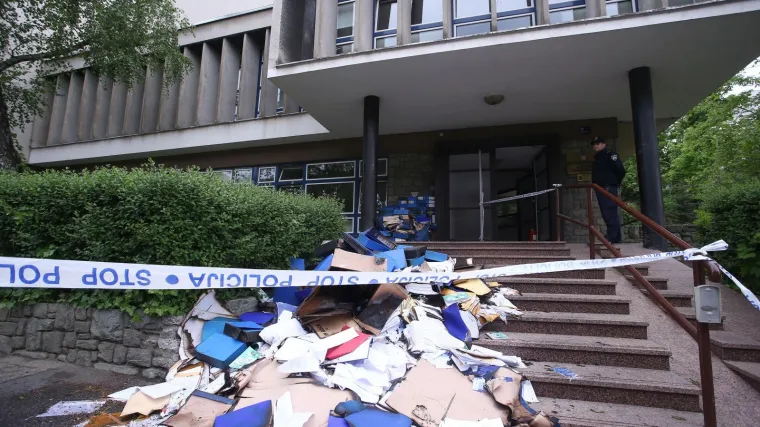 Policija privela 25-godi&scaron;njaka