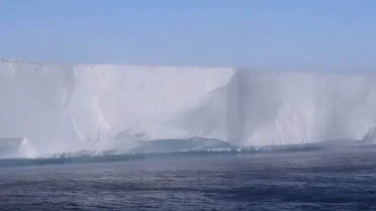 Ledena ploča veličine Francuske otapa se deset puta brže od najcrnjih predviđanja