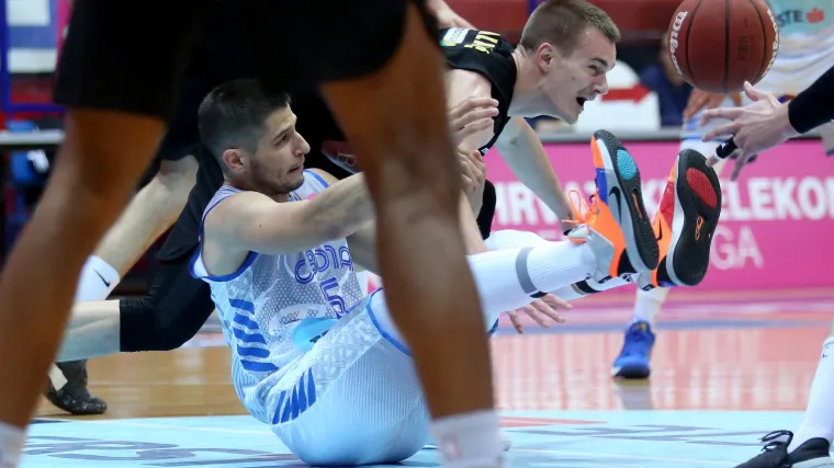 Split dugo prijetio, Cibona povela u polufinalu