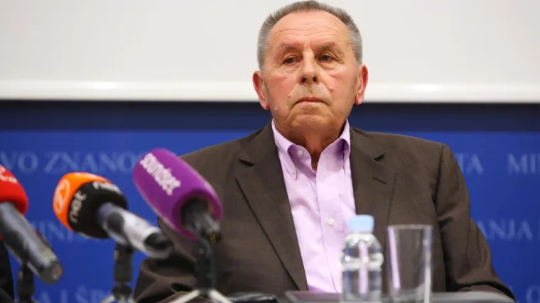 Doajen hrvatskog &scaron;kolstva i vodeći metodičar nastave hrvatskog jezika