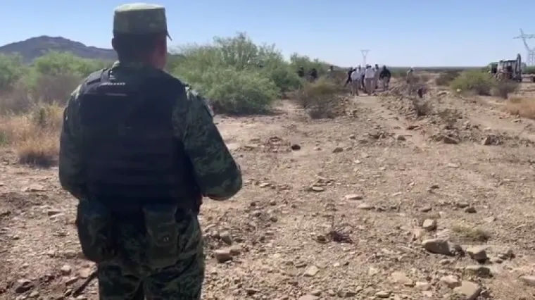 Poginulo svih 13 putnika