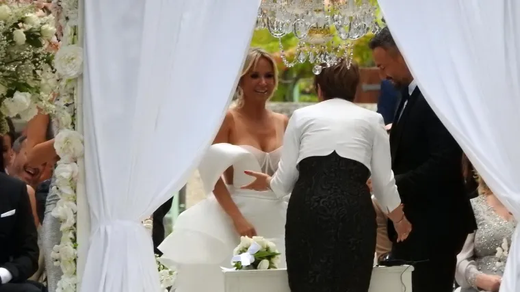 Internetom kruže videi s vjenčanja Maje &Scaron;uput