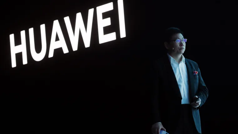 Biv&scaron;i &scaron;ef MI6: 'Huawei je veliki sigurnosni rizik za Britaniju'