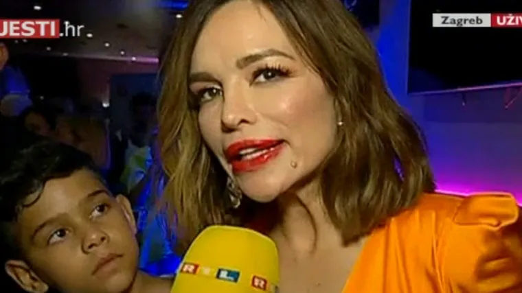 Severina pjevala &Scaron;prajcu: 'Zorane, drugaru, studijski rudaru, crvene se lampice kanala...'