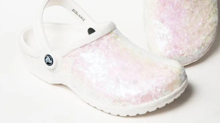 Nakon vjenčanja u McDonald'su, stigle su i crocsice za mladenke: &Scaron;ljokice i kič za 'samo' 100 eura