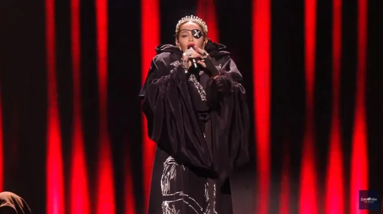 Unatoč fal&scaron;evima raspalila ekipu hitom starim 30 godina, stigao i popularni reper