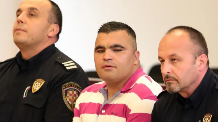 Izudarao prijatelja do smrti, a sad je podivljao u zatvorskoj bolnici. Policajci: 'Ovako više ne ide'