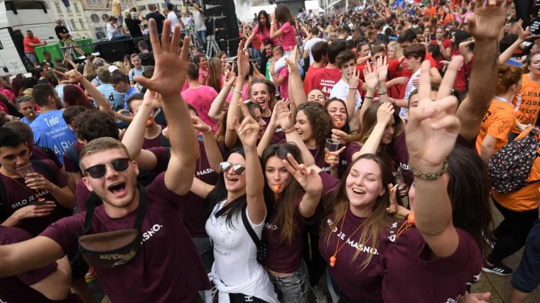 Ovo je trasa kojom će od Trga kretati prema Bundeku