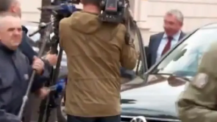 Na sekundu nije znao gdje se nalazi