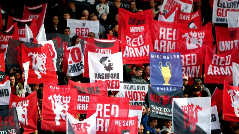 Navijači Manchester Uniteda opet pokazali koliko vole svoj klub