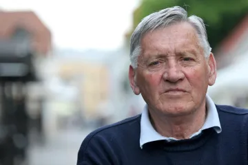 Napustila nas je hrvatska nogometna legenda
