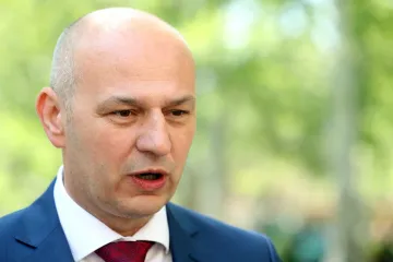 'Mojim promatračima omogućite nesmetano promatranje izbornoga procesa'