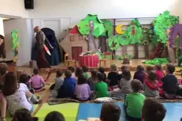 Tete pripremile predstavu za djecu u Dječjem vrtiću Križevci