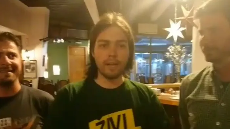 Sinčić, Pernar i Lukanić iz kafića medijima: 'Ne zaslužujete biti ovdje!'