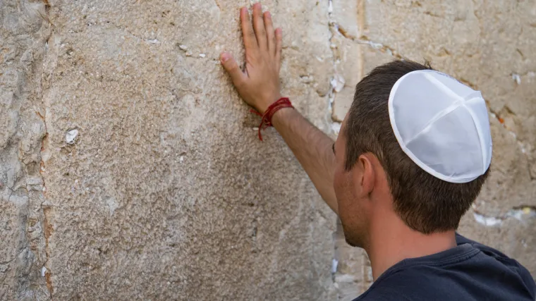 Izraelski predsjednik &scaron;okiran njemačkim upozorenjem protiv židovskih kapica