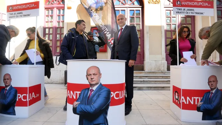 'Vi čujete ljude kako kažu 'da nam je Putin ili Orban mi bi procvjetali' i onda se pojavi on'