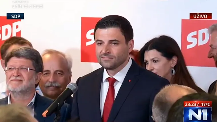 Totalna euforija u SDP-ovom stožeru; 'Hrvatska se može promijeniti, možemo bolje'