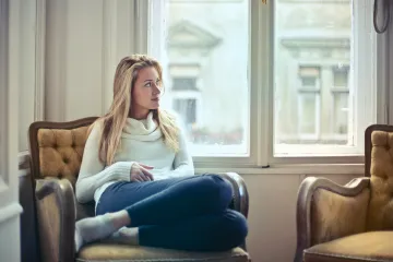 Što je perimenopauza, a što menopauza i koji su rani pokazatelji da tijelo ulazi u promjenu?