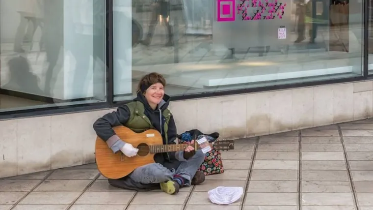 I dok većina iseljava, ona je udarila kontru! &Scaron;vicarka dobila papire za stalni boravak u Splitu