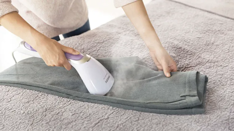 Kako jednostavno ukloniti nabore na odjeći