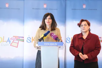 Nastavnici za priručnike dobili milijune, a pomoćnica ministrice Divjak kaže: 'Nisu dobri!'