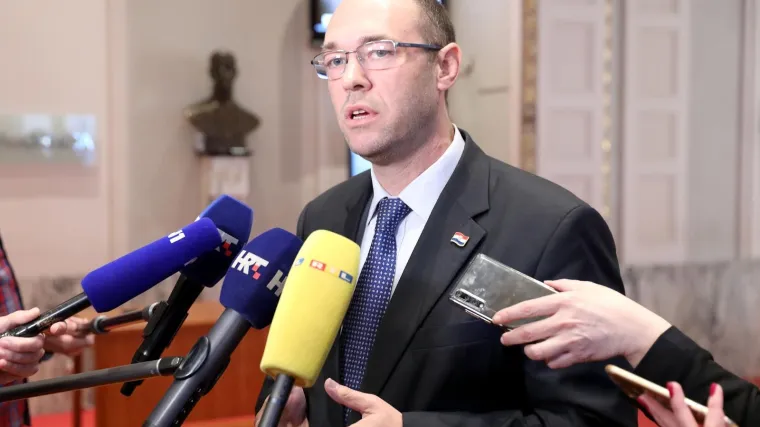 'Izborni rezultat je neuspjeh, a poruka birača je jasna. Ujedinit ću stranku'