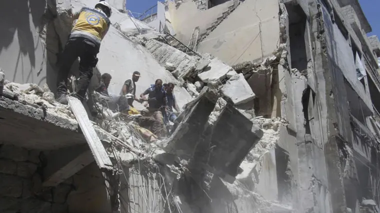 Najmanje 14 ljudi poginulo je u eksploziji autobombe: Među poginulima i četvero djece