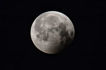 Znanstvenici su zbunjeni; bljesci traju kratko, a nekad i satima...