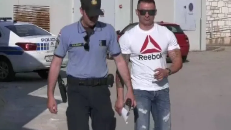 VIDEO Prva snimka Daruvarca nakon privođenja! Prijatelj napadnutog ispričao što se dogodilo