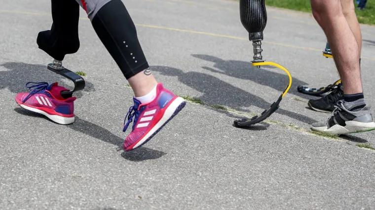 Borna, Karlo i Marija prva su djeca u Hrvatskoj s amputacijom donjih udova koja će potrčati uz pomoć sportskih proteza
