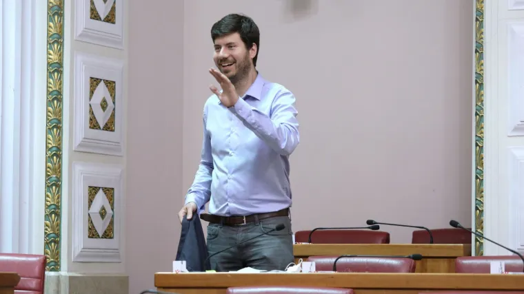 Palfi Pernaru slala pomirljive poruke, a on uzvratio: 'Uopće ne shvaća ozbiljnost situacije'