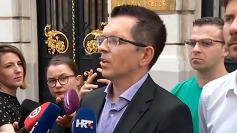 Bunjac objasnio kako je Palfi provodila diktaturu u Živom zidu: 'Odlučili smo reći - dosta!'