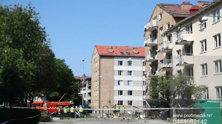 U misterioznoj detonaciji koja je raznijela prozore na zgradi 19 ozlijeđenih