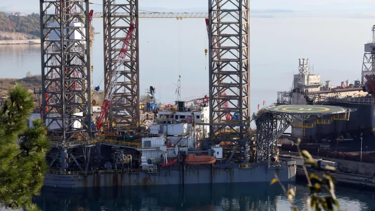 Iran nastavlja izvoziti naftu unatoč američkim sankcijama: Izvozit će se putem nekonvencionalne prodaje