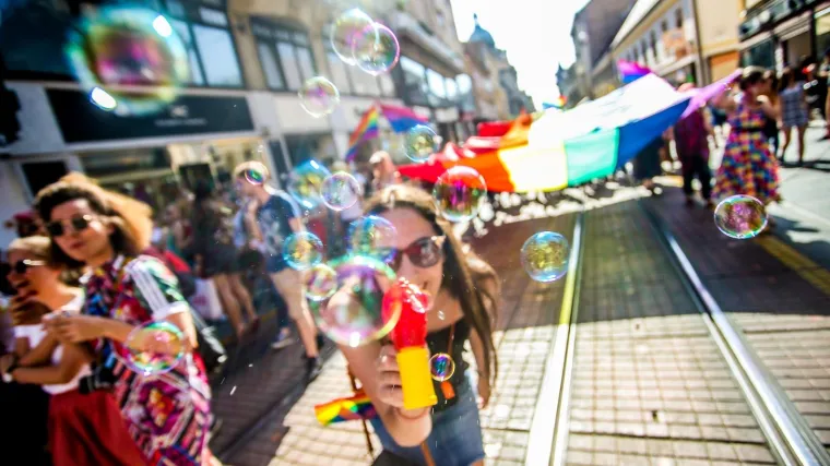 18. povorka ponosa u Zagrebu pro&scaron;la bez incidenta: Privedena jedna osoba, evo zbog čega