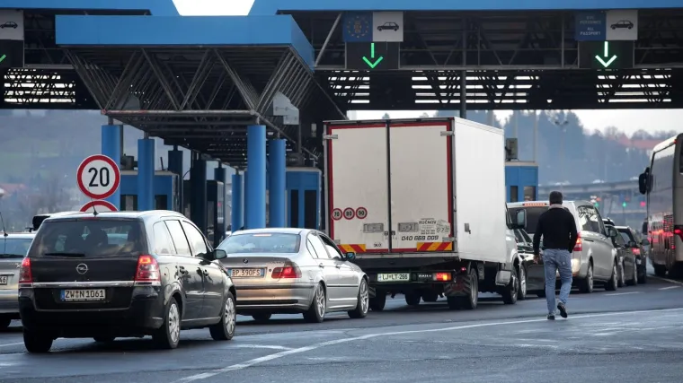 Oprez! Na graničnom prijelazu Jurovski Brod moguć prolazak samo za građane Hrvatske i Slovenije