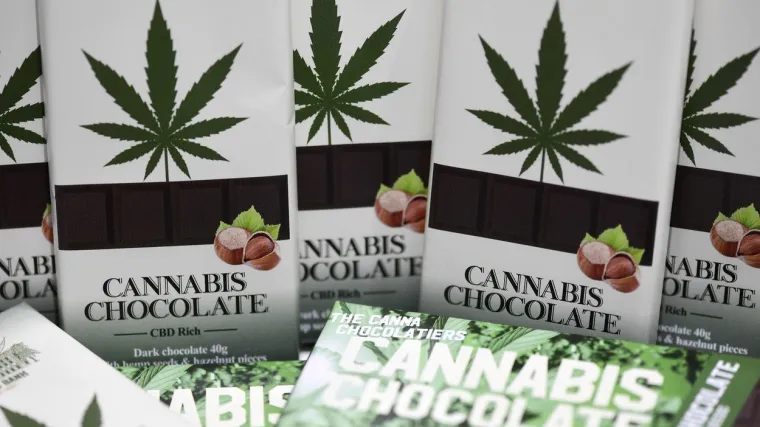 Naručio 19 kilograma čokolade punjene marihuanom i - završio u zatvoru na četiri godine